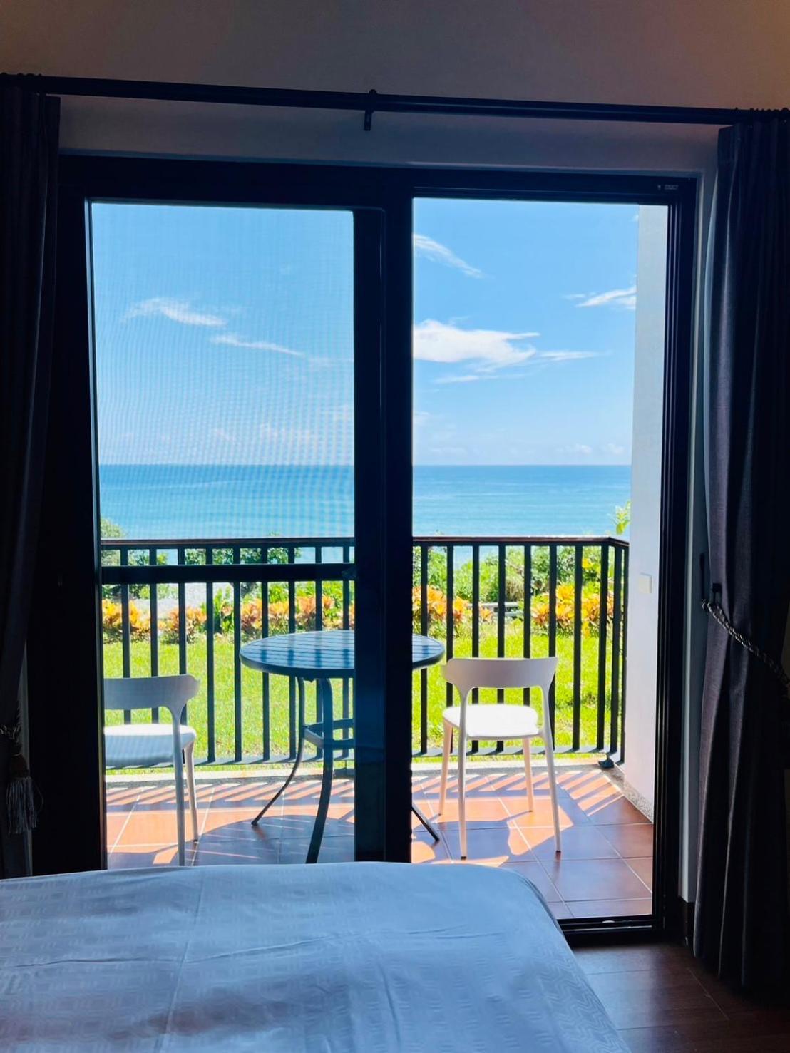 Taitung Blue Sea Villa Чэнгун Экстерьер фото