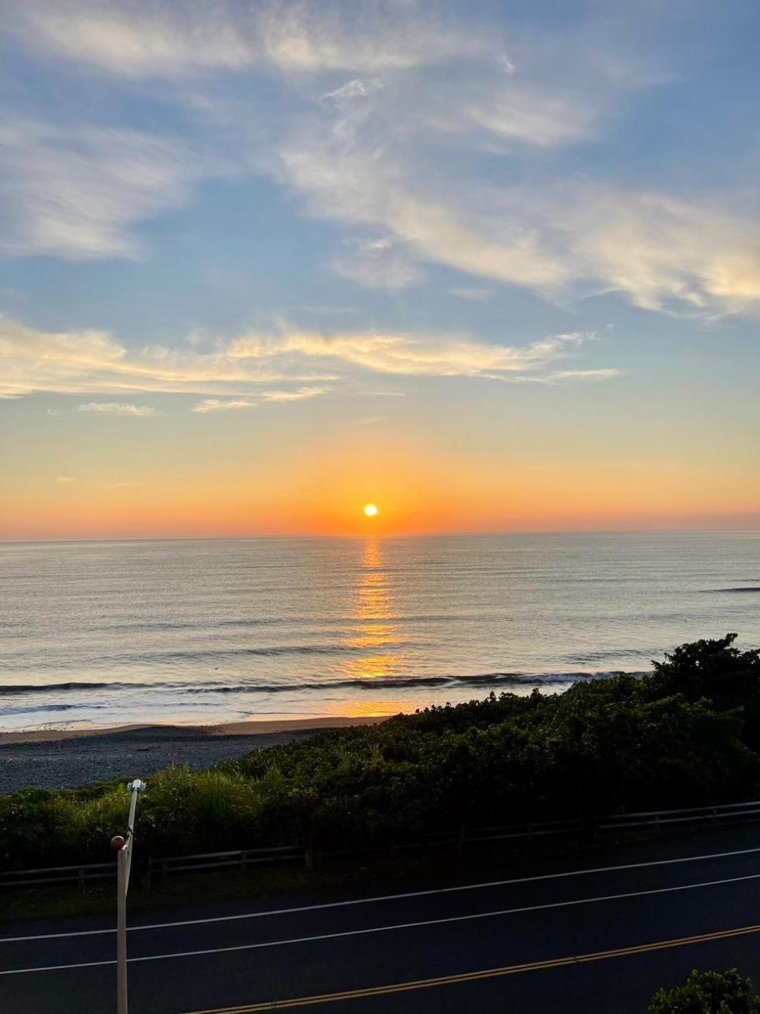 Taitung Blue Sea Villa Чэнгун Экстерьер фото