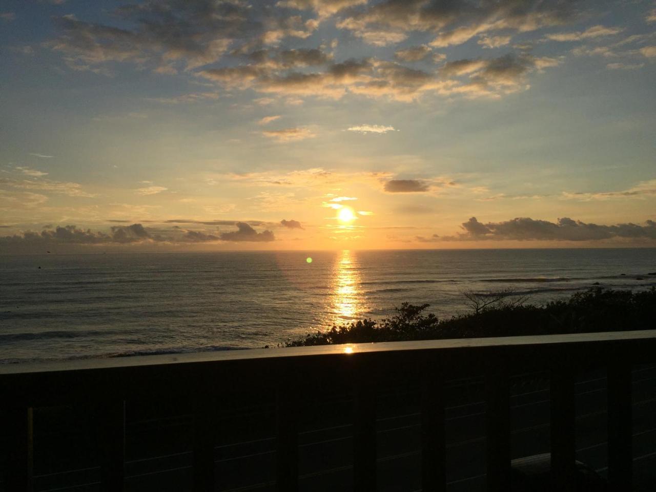Taitung Blue Sea Villa Чэнгун Экстерьер фото